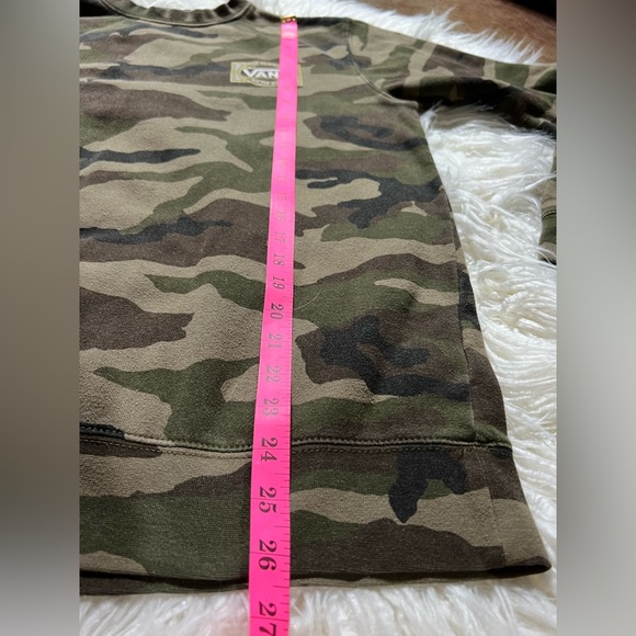Vans Camo Sweatshirt, size Medium - Picture 5 of 6